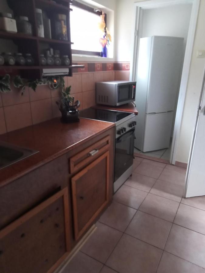 Ket Cseresznye Vendeghaz Siófok Exteriör bild